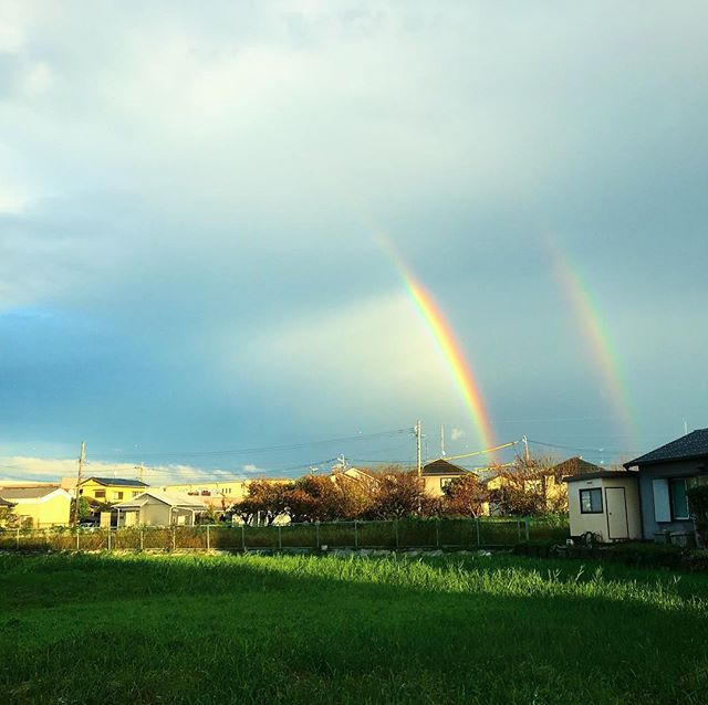 虹と。あとそれから虹ですね。#虹 #雨上がり#フジテック#浜松#空調#エアコン